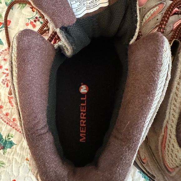 Merrell Women’s Hiking/Walking Shoes - Picture 9 of 13